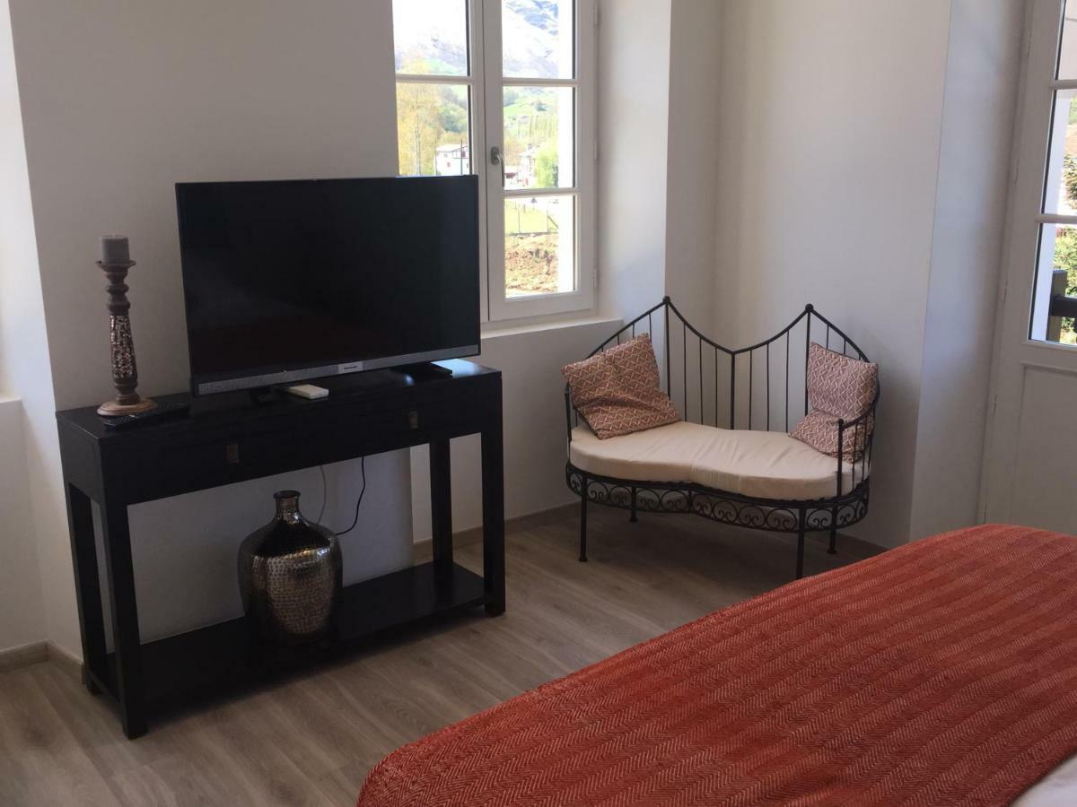 Villa Harriet Uhart-Cize Εξωτερικό φωτογραφία